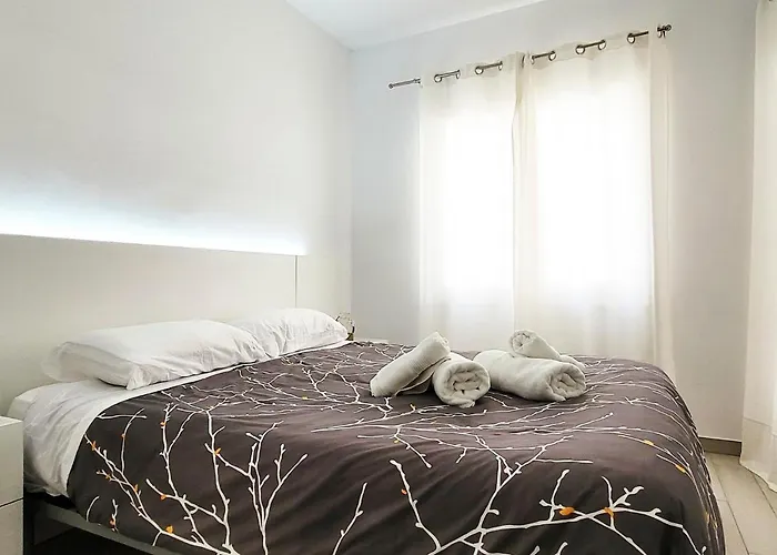 Precioso Apartamento A 3 Minutos De La Playa, Con Parking Gratuito